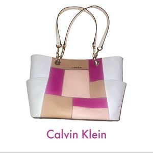 🔥Host Pick 🔥 Calvin Klein Patch Design Chain Strap Leather Tote